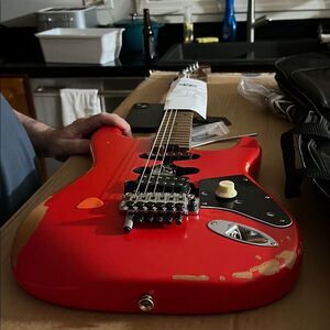 Fender eddy Van Halen Frankenstein evh Red Electric Guitar fender relic w/ case